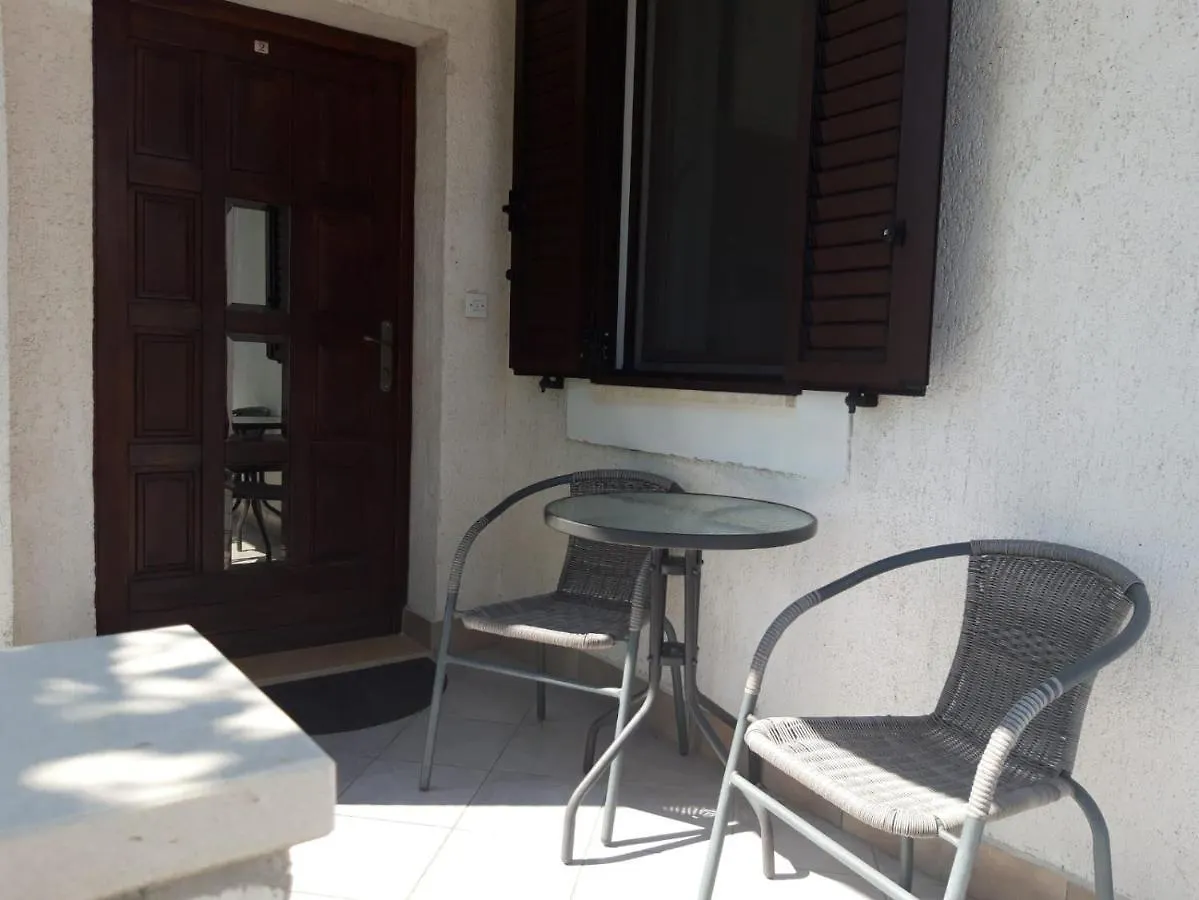 Relax Ravni Apartment Croatia