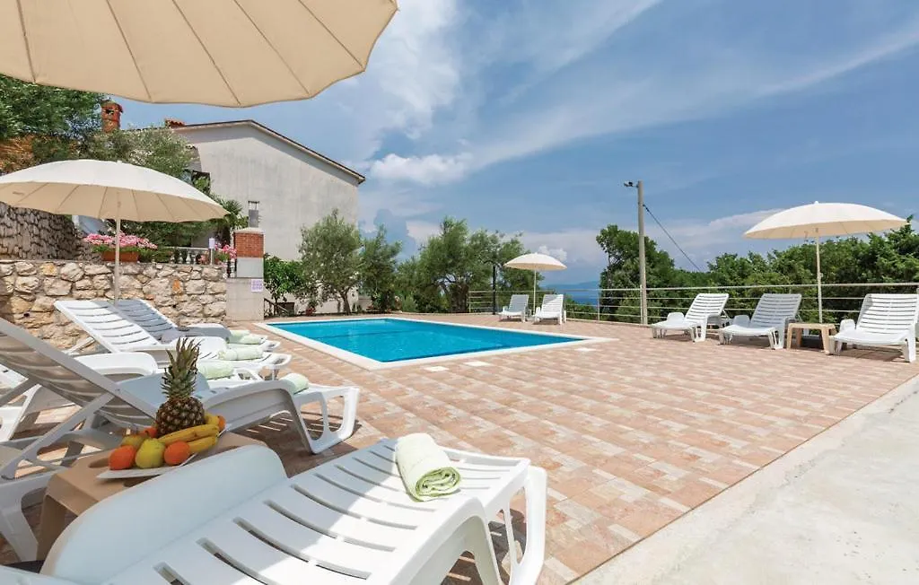 Relax Ravni Apartment 0*,